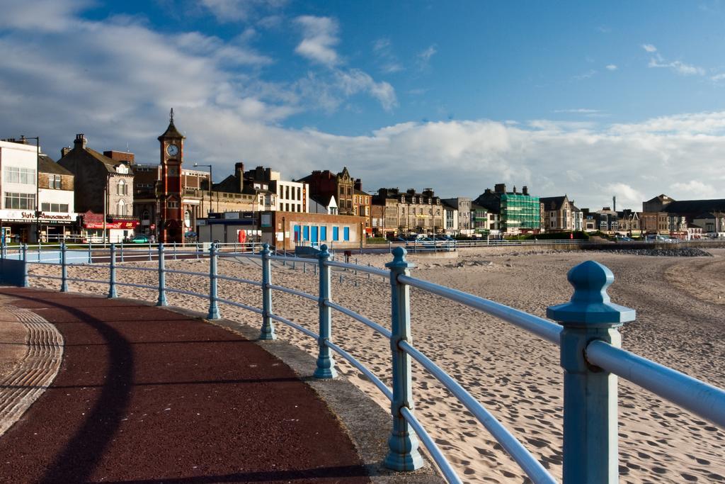The Morecambe Bay Hotel 外观 照片