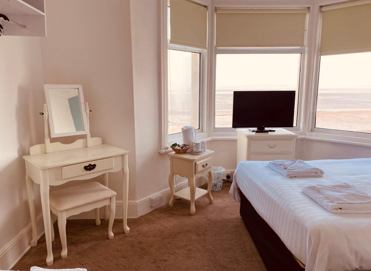 The Morecambe Bay Hotel 外观 照片